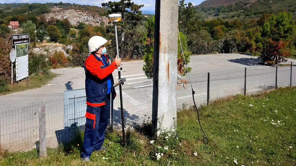 alt="Colectare date GIS pentru rețelele de joasă tensiune din județul Mehedinți"